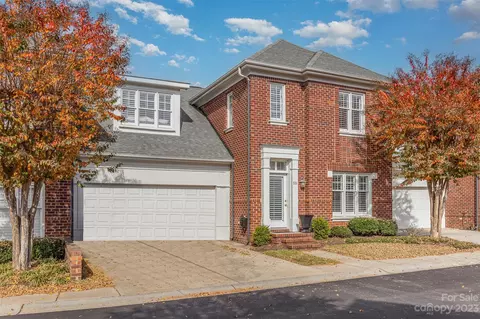 331 Sloane Square Way, Charlotte, NC 28211