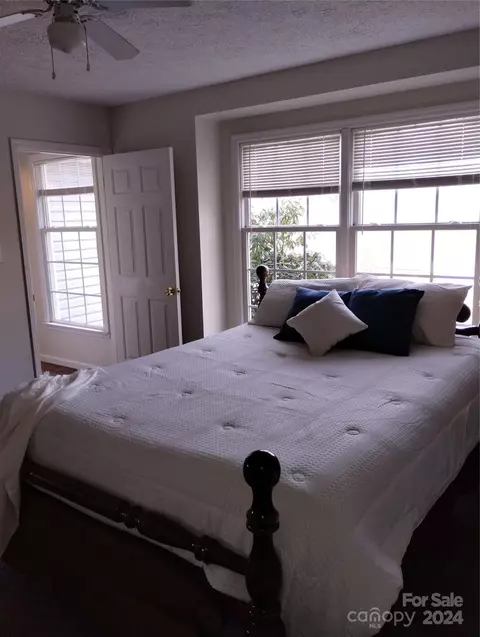 Bedroom - 79 Mitchell St, Canton, NC 28716 photo 4 of 7