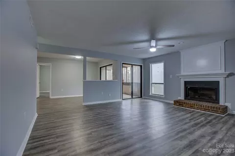 7106 Winery Ln, Charlotte, NC 28227
