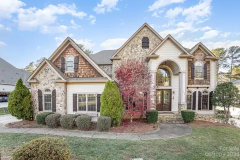 142 Blue Ridge Trl, Mooresville, NC 28117