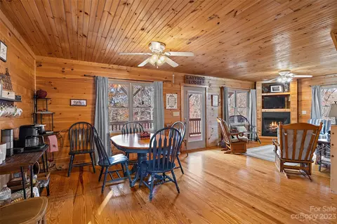 2935 Buck Mountain Rd, Purlear, NC 28665 photo 11