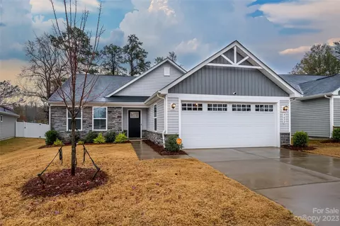9630 Wardley Dr, Charlotte, NC 28215