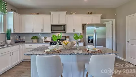 94 Lance Forest Rd, Fletcher, NC 28732 photo 8