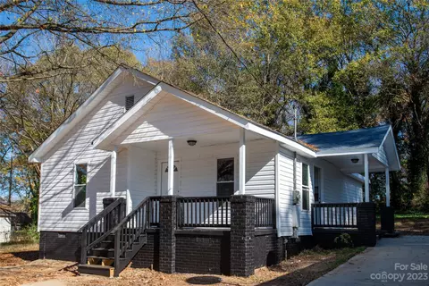 208 Vance St, Gastonia, NC 28052