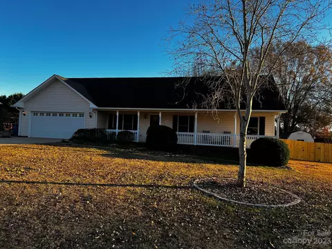 119 Doe Trail Ln, Statesville, NC 28625