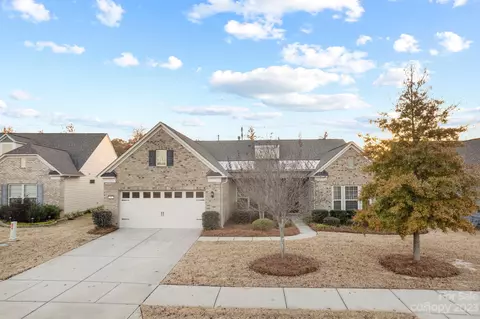 466 Bloom St, Fort Mill, SC 29715
