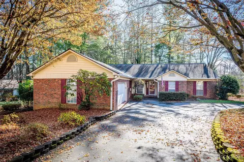 1 Pebble Beach Ct, Etowah, NC 28729