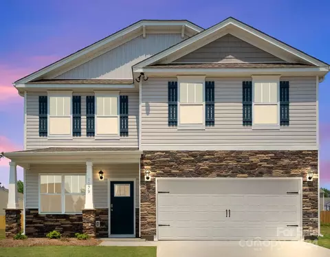 3627 Azalea Ridge Dr, Mount Holly, NC 28120