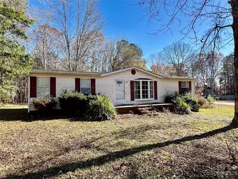 1201 Shiloh Dr, Lancaster, SC 29720