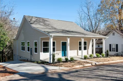 340 Nesbit Ave, Mooresville, NC 28115