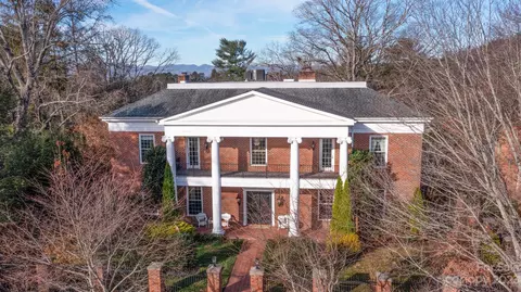 84 Marlborough Rd, Asheville, NC 28804