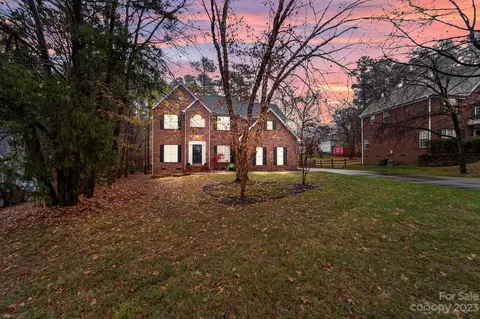 5349 Apple Glen Dr, Harrisburg, NC 28075