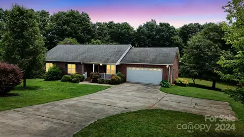 2938 Peeler Rd, Vale, NC 28168