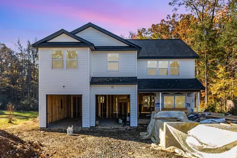 1811 Wilton Gate Dr, Charlotte, NC 28262