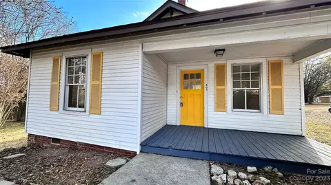 403 Fairview St, Albemarle, NC 28001