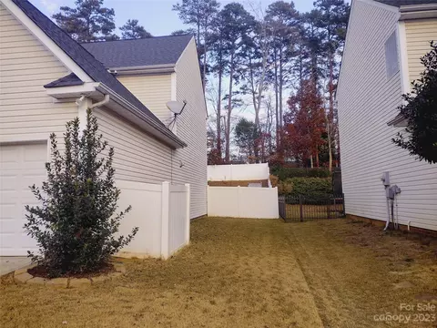 1063 Streamlet Way, Monroe, NC 28110 photo 3