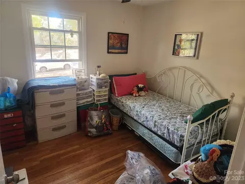 405 Logan Ct, King, NC 27021 photo 8