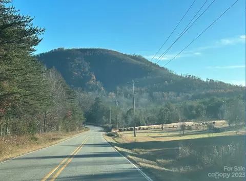 5302 Avenida De Oro Rd, Morganton, NC 28655 photo 2