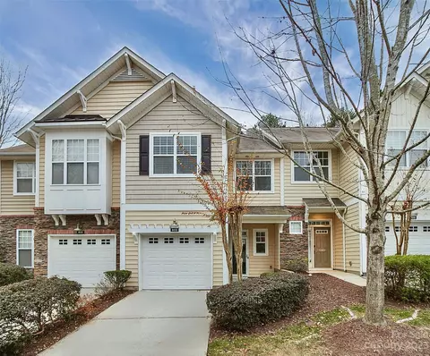 803 Petersburg Dr, Fort Mill, SC 29708