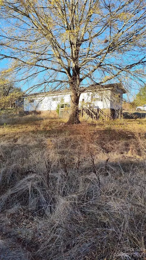 1304 Ridge Rd, Mocksville, NC 27028