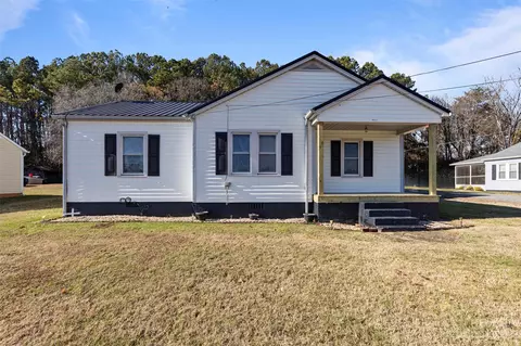 816 Baker St, Statesville, NC 28677
