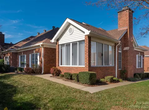 8463 Windsor Ridge Dr, Charlotte, NC 28277