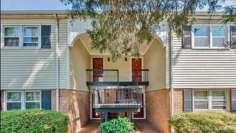 4601 Coronado Dr #E, Charlotte, NC 28212