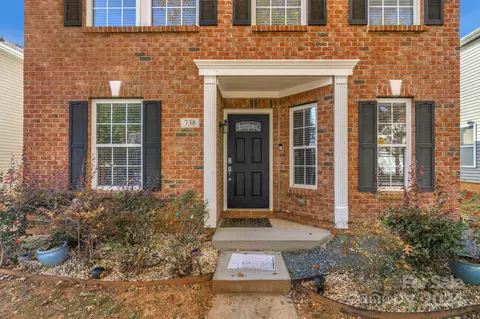 Exterior - 738 Sinclair Dr, Monroe, NC 28112 photo 2 of 8