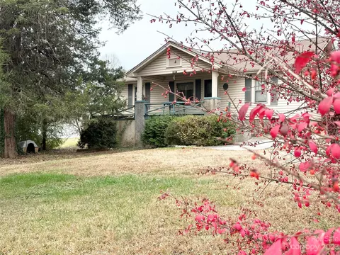2114 Harper Nw Ave NW, Lenoir, NC 28645