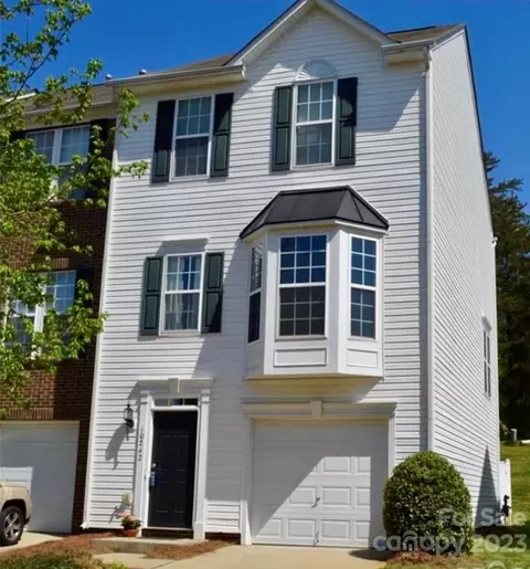 10242 Garrett Grigg Rd, Charlotte, NC 28262