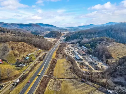 00 Us Hwy 19 Hwy, Burnsville, NC 28714