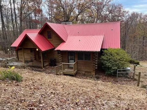 707 Warrior Mountain Rd, Tryon, NC 28782 photo 3