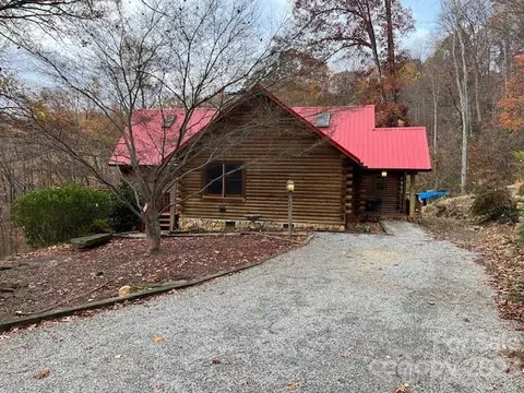 707 Warrior Mountain Rd, Tryon, NC 28782 photo 2