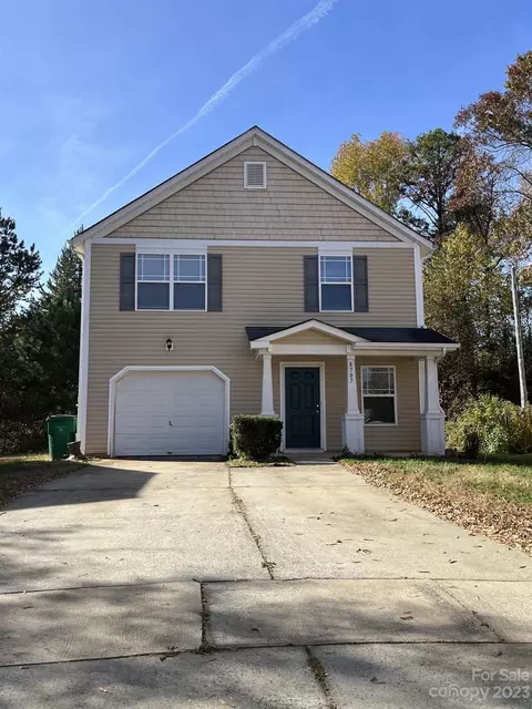 8707 Michaw Ct, Charlotte, NC 28269
