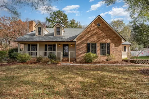 816 Mcgregor Dr, Concord, NC 28025