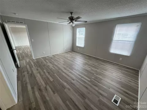 115 Jordan Ct, Hamlet, NC 28345 photo 17