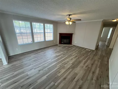 115 Jordan Ct, Hamlet, NC 28345 photo 5