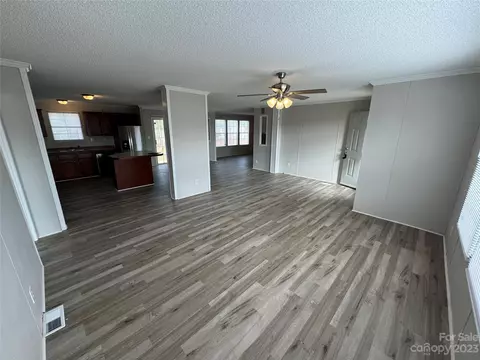 115 Jordan Ct, Hamlet, NC 28345 photo 3