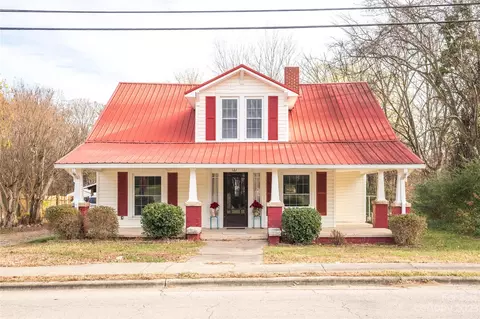 617 S Main St, Granite Quarry, NC 28072