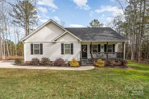 1490 Mack Dr, Mcconnells, SC 29726