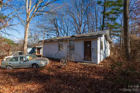 501 Booker St, Asheville, NC 28803