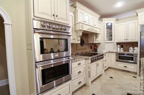 103 Glenview E Dr E, Salisbury, NC 28147 photo 10