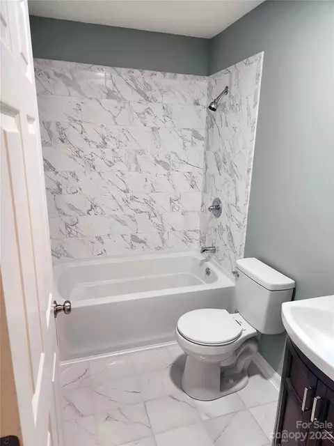305 E Morrow Ave, Monroe, NC 28112 photo 6