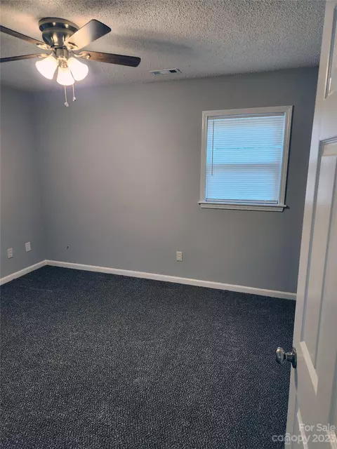 305 E Morrow Ave, Monroe, NC 28112 photo 10