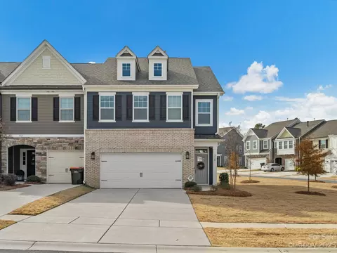 310 Embers 459 Ln #459, Clover, SC 29710