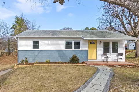 30 Cherry Grove Rd, Asheville, NC 28805