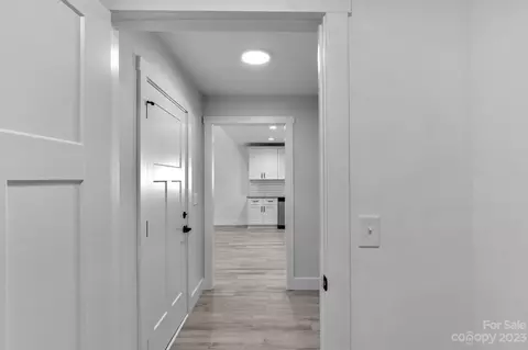 210 N 10th Ave, Maiden, NC 28650 photo 17