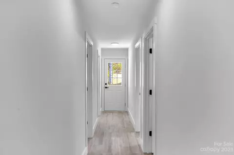 210 N 10th Ave, Maiden, NC 28650 photo 19