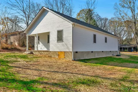 210 N 10th Ave, Maiden, NC 28650 photo 36