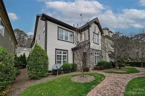 349 Charndon Village Ct, Charlotte, NC 28211